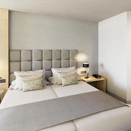 Hotelli Hl Rondo 4*